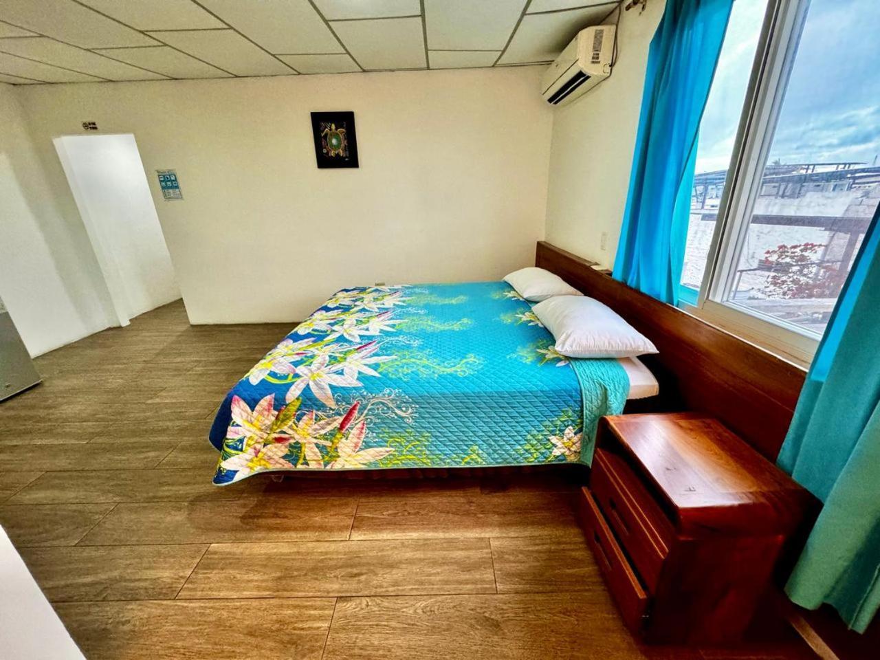 Hostal Muyuyo Puerto Ayora  Dış mekan fotoğraf
