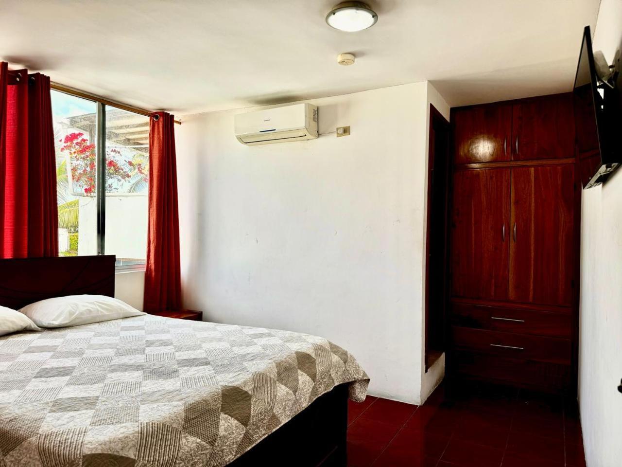 Hostal Muyuyo Puerto Ayora  Dış mekan fotoğraf