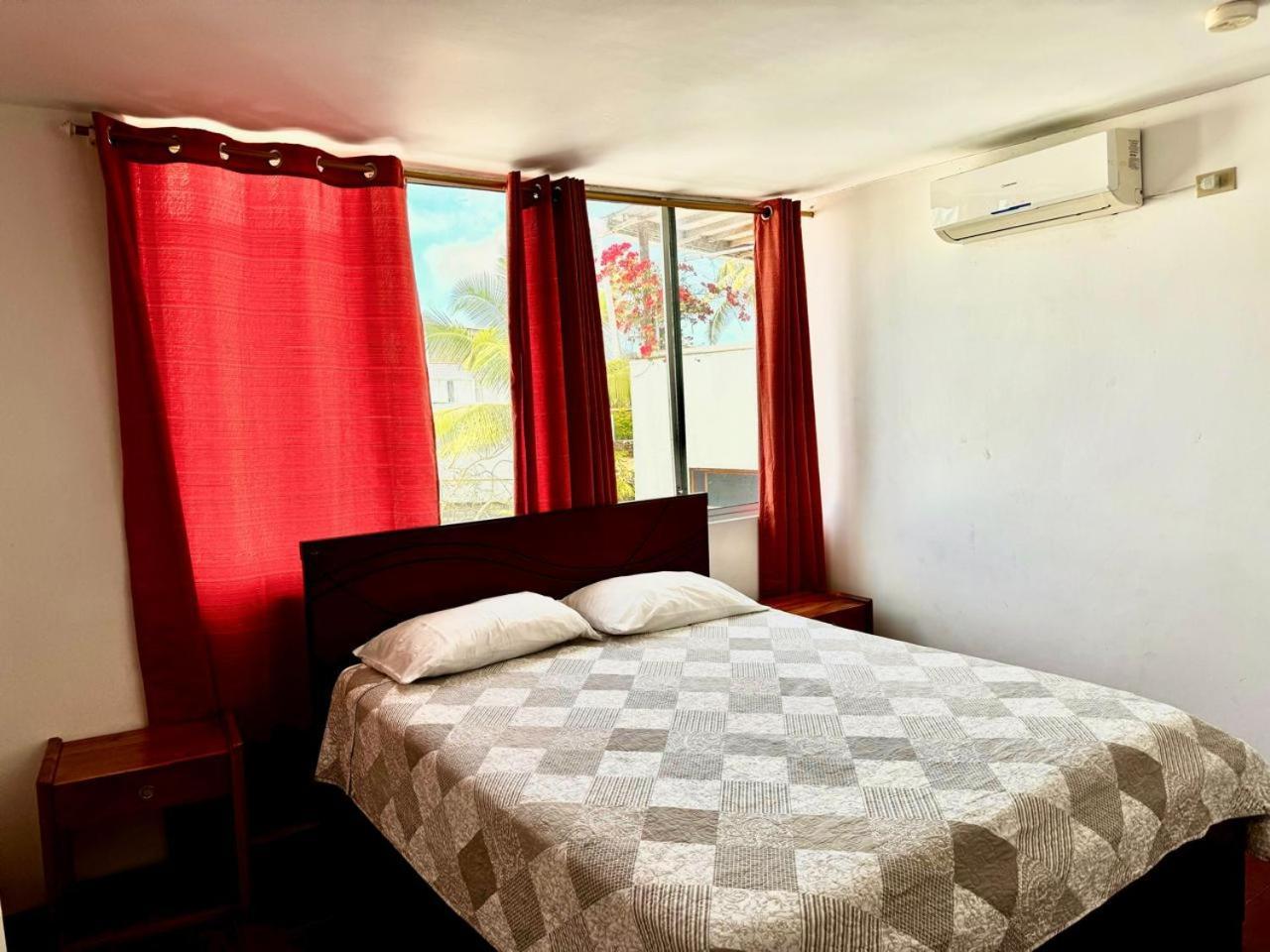 Hostal Muyuyo Puerto Ayora  Dış mekan fotoğraf