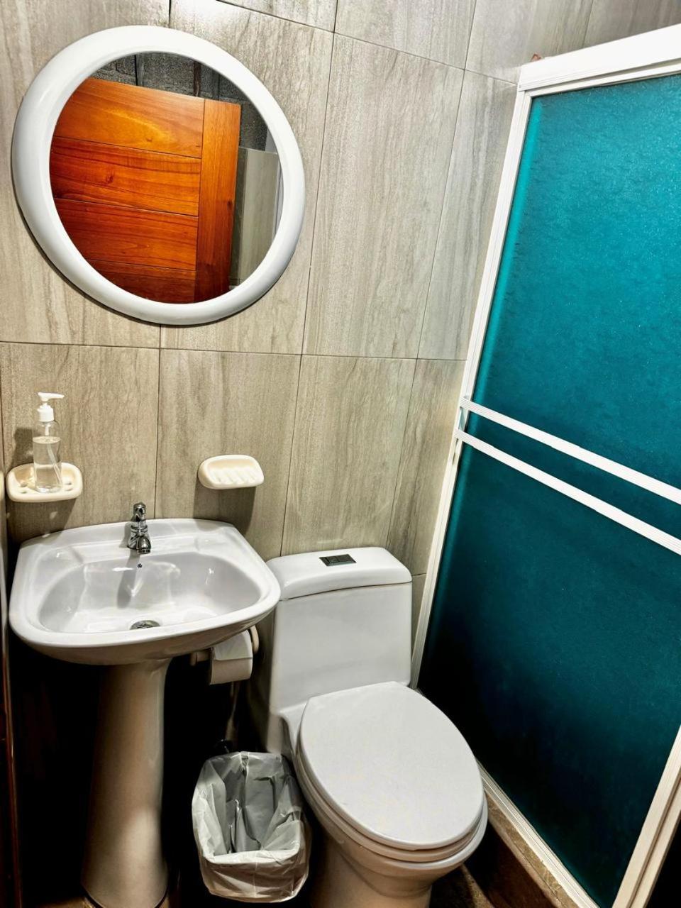 Hostal Muyuyo Puerto Ayora  Dış mekan fotoğraf